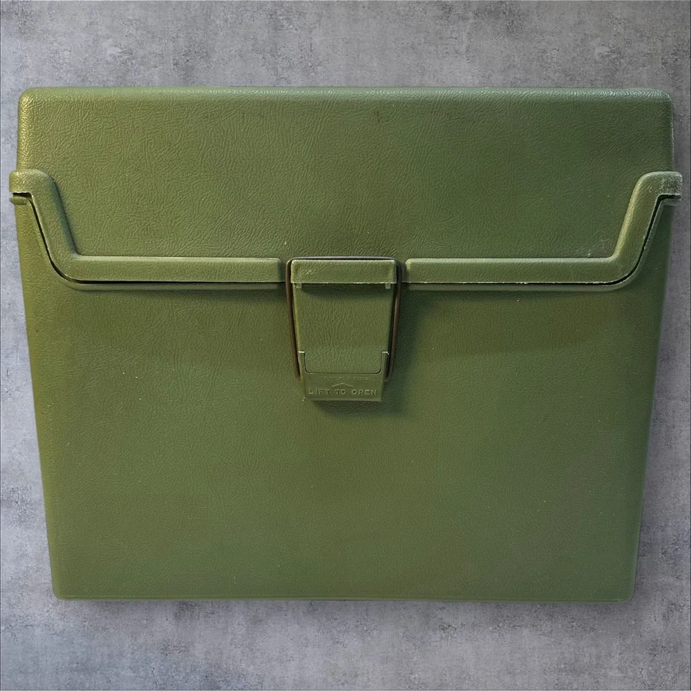 Vintage 1970's Sterling Plastics File Storage‎ Box in Army Green File Folders